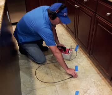 Electronic leak detection to pinpoint a leak